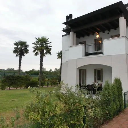 Villaggio Evanike
